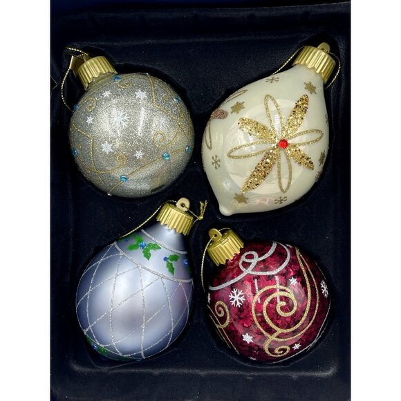 Set of 4 Thomas Kinkade Bradford Glow of the Holiday Glass Christmas Ornaments - Picture 4 of 15